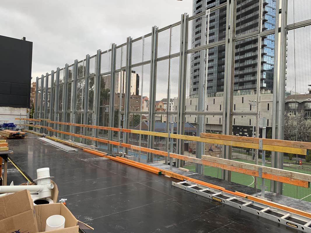 Omniform handrail Setup In Run